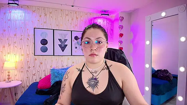 Isa reel online show from February 11, 7:48 pm