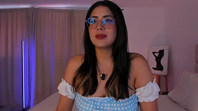 Snapshot of tina_olsen07 chatting on September 15, 2:17 pm tina olsen07 online show from September 15, 2:17 pm