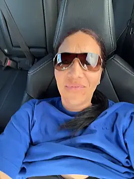 Neecy Carter online show from March 6, 4:03 pm