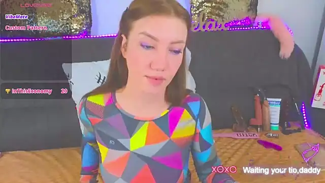 Snapshot of AlexaStoun chatting on January 25, 2:03 pm AlexaStoun online show from January 25, 2:03 pm