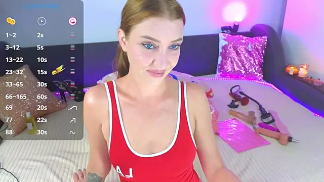 Snapshot of AlexaStoun chatting on September 21, 2:08 pm AlexaStoun online show from September 21, 2:08 pm