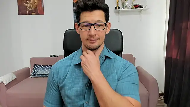 BrutusK08 online show from January 20, 8:30 am