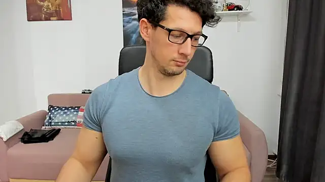 BrutusK08 online show from February 2, 9:19 am