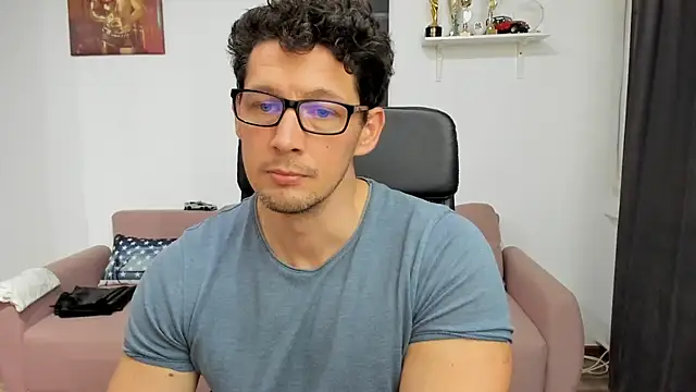 BrutusK08 online show from February 3, 11:20 am