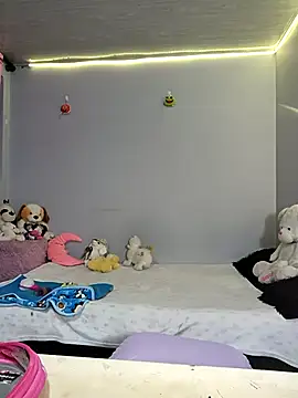 Snapshot of KATYGONZALEZ chatting on March 17, 4:51 am KATYGONZALEZ online show from March 17, 4:51 am