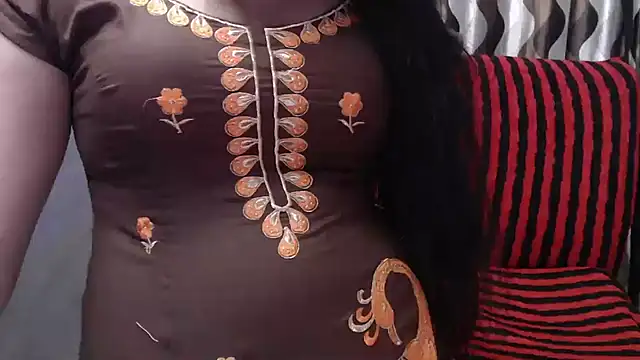 Snapshot of Kaur_Jannat chatting on December 30, 8:36 pm Kaur Jannat online show from December 30, 8:36 pm