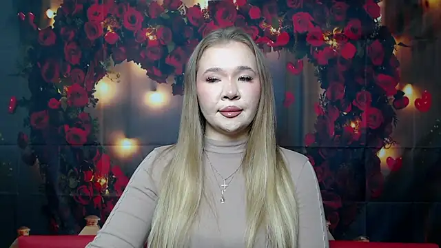 Snapshot of StacyYellig chatting on February 2, 5:32 am StacyYellig online show from February 2, 5:32 am