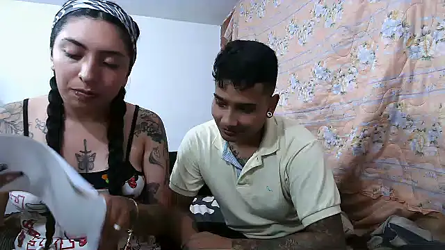 Snapshot of AngelinaPaker chatting on February 13, 6:20 am AngelinaPaker online show from February 13, 6:20 am