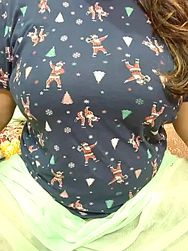 Snapshot of CUTE_SOPHIA- chatting on October 24, 11:56 pm CUTE SOPHIA- online show from October 24, 11:56 pm