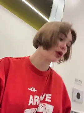 GroteskJane online show from February 2, 4:17 pm