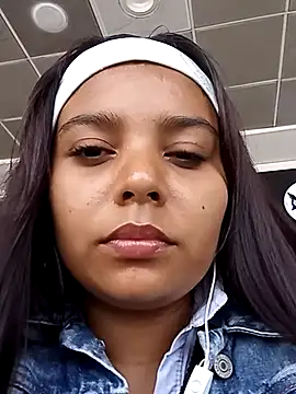 stefanie010 online show from February 19, 4:00 pm