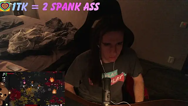 izilizi 23 online show from November 12, 9:58 pm