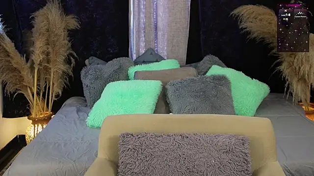 Snapshot of isaibanez chatting on December 5, 4:34 pm isaibanez online show from December 5, 4:34 pm