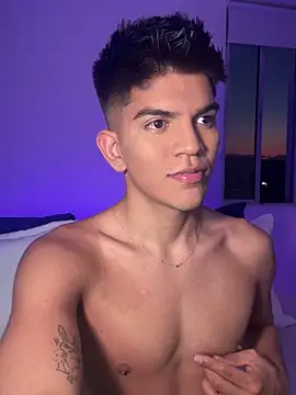 santiago 01 online show from January 21, 11:24 pm