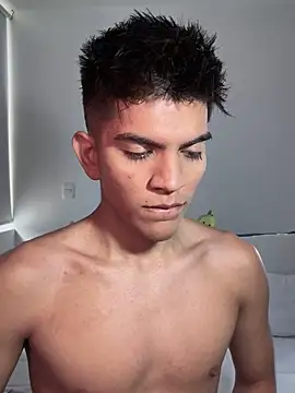 santiago 01 online show from March 2, 2:10 pm