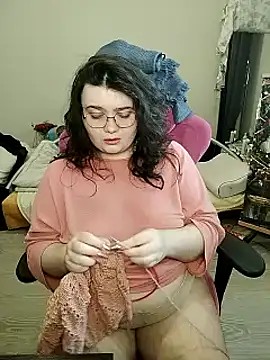 DenisHailey online show from December 8, 10:08 am