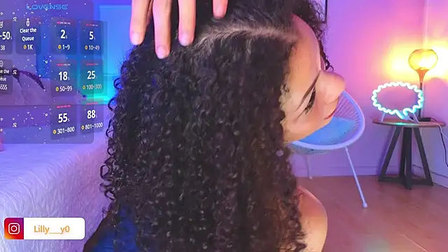 LillyDolls23 online show from January 19, 6:00 pm