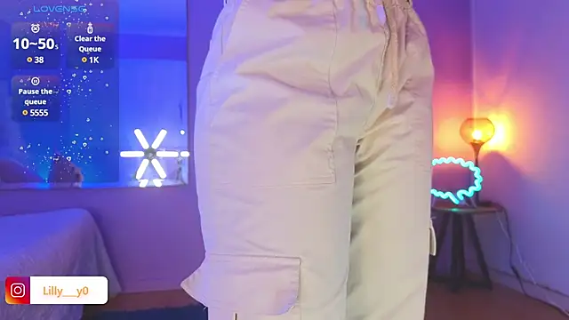 LillyDolls23 online show from January 24, 1:36 pm