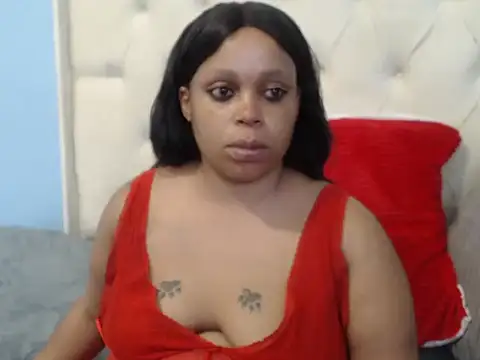 THESHORTQUEEN online show from November 24, 5:40 am