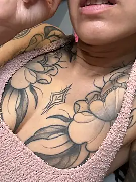 Nadiasexy online show from March 22, 12:49 am