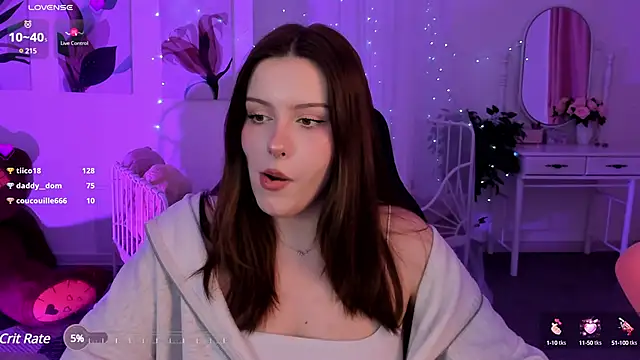 CoralineKeyns online show from December 19, 11:50 am