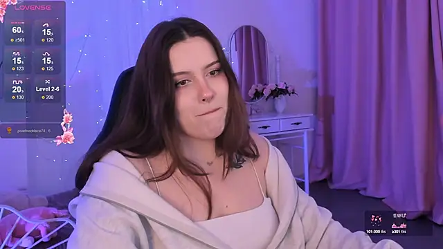 CoralineKeyns online show from February 10, 8:42 am