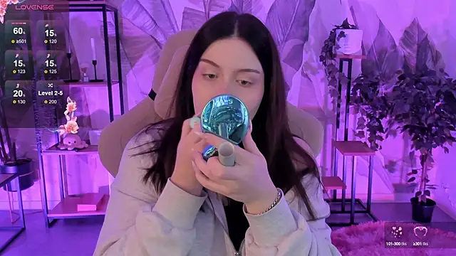 CoralineKeyns online show from September 15, 5:07 am