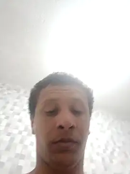 Nicolaskribeiro online show from September 15, 11:21 am