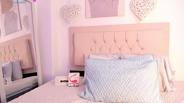 daiana curly online show from February 14, 6:51 pm