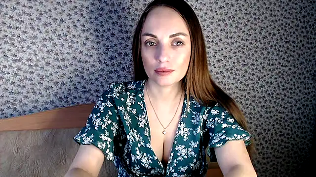 Snapshot of Tinadream20 chatting on November 12, 7:42 am Tinadream20 online show from November 12, 7:42 am