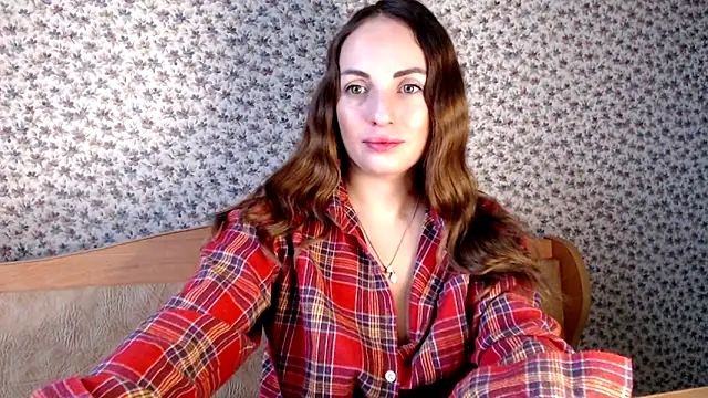 Snapshot of Tinadream20 chatting on December 19, 8:21 am Tinadream20 online show from December 19, 8:21 am