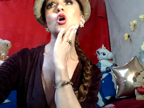 hottieperla online show from January 5, 10:19 pm