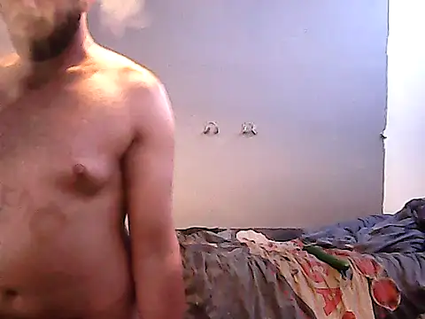 Snapshot of twinkerbell344 chatting on October 20, 12:00 am twinkerbell344 online show from October 20, 12:00 am