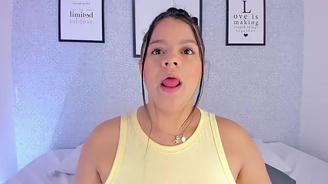 Natasha harper online show from October 22, 11:43 am