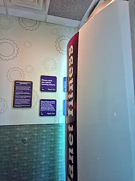 John19893 online show from January 12, 4:40 pm