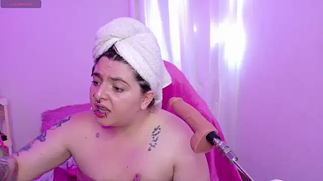Sachi Meow online show from May 19, 7:42 pm