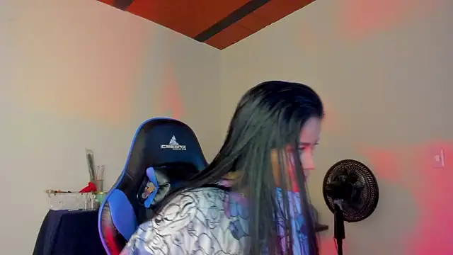 scarlet-kennedy98 online show from February 19, 7:54 pm