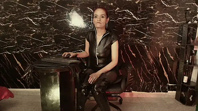 Julieta Wall  online show from September 14, 10:31 pm