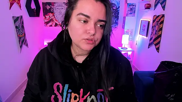 Snapshot of Luise_Meyrink chatting on December 20, 3:14 am Luise Meyrink online show from December 20, 3:14 am