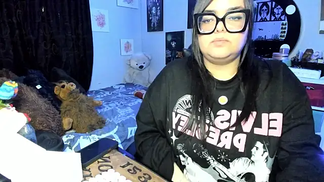 Luise Meyrink online show from November 18, 3:34 am