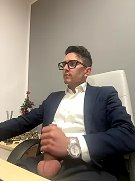 masterboss  online show from December 19, 12:45 pm