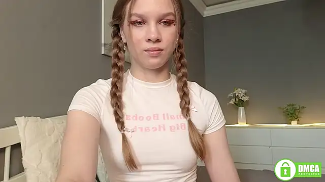 CutieBeauty online show from September 20, 9:43 am