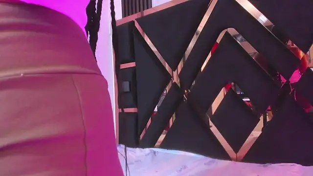 Ebony beautifull online show from September 12, 1:38 am