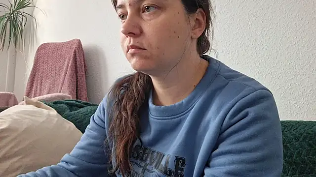 Cyndee Winter online show from November 2, 1:35 pm