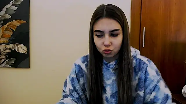 Snapshot of Lili_magic chatting on February 12, 12:12 pm Lili magic online show from February 12, 12:12 pm