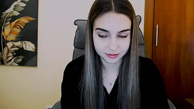 Snapshot of Lili_magic chatting on February 28, 12:31 pm Lili magic online show from February 28, 12:31 pm