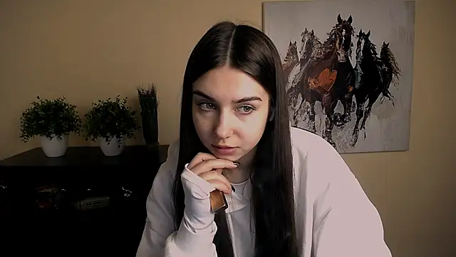 Snapshot of Lili_magic chatting on November 19, 8:36 am Lili magic online show from November 19, 8:36 am