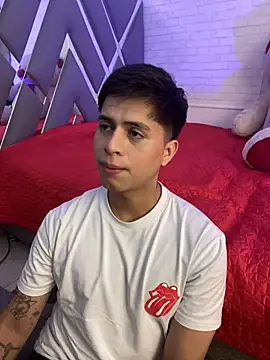 Snapshot of Niicky1_ chatting on December 28, 8:58 pm Niicky1  online show from December 28, 8:58 pm