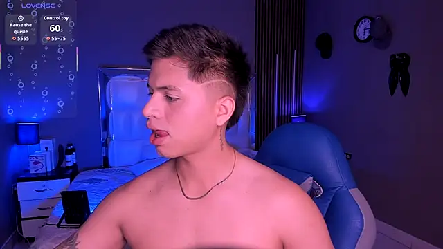 Snapshot of Niicky1_ chatting on September 25, 4:00 pm Niicky1  online show from September 25, 4:00 pm