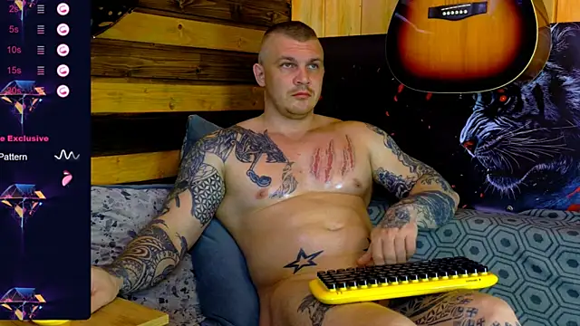 MrrKray online show from April 15, 7:32 pm